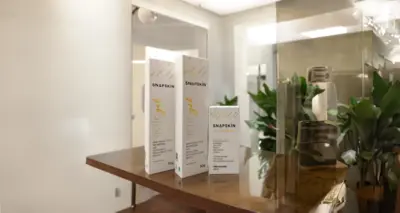 Amway Snapskin - Desain Kemasan (Packaging)